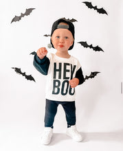 Load image into Gallery viewer, Hey Boo - Kids Halloween Sweatshirt
