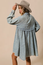Load image into Gallery viewer, Light Denim Dress
