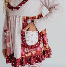 Load image into Gallery viewer, Girls Beige Floral Bell Bottom Set
