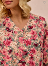 Load image into Gallery viewer, Floral Printed Corduroy Top
