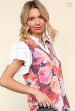 Load image into Gallery viewer, Color Block Top with Ruffle Sleeves
