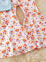 Load image into Gallery viewer, Girls Boo Top and Floral Bottoms
