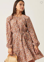 Load image into Gallery viewer, Floral Print Dress

