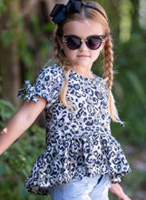 Load image into Gallery viewer, Girls Blue Leopard Top

